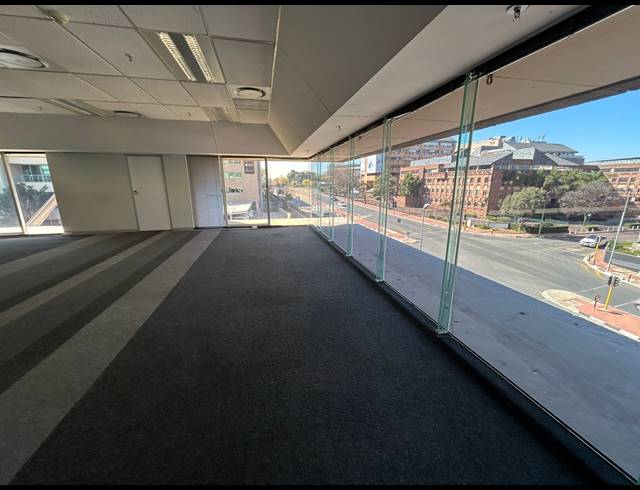 387M² OFFICE TO LET IN SANDTON CENTRAL